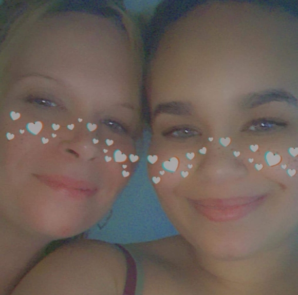 Meet your Posher, Kimberly - Picture 1 of 1